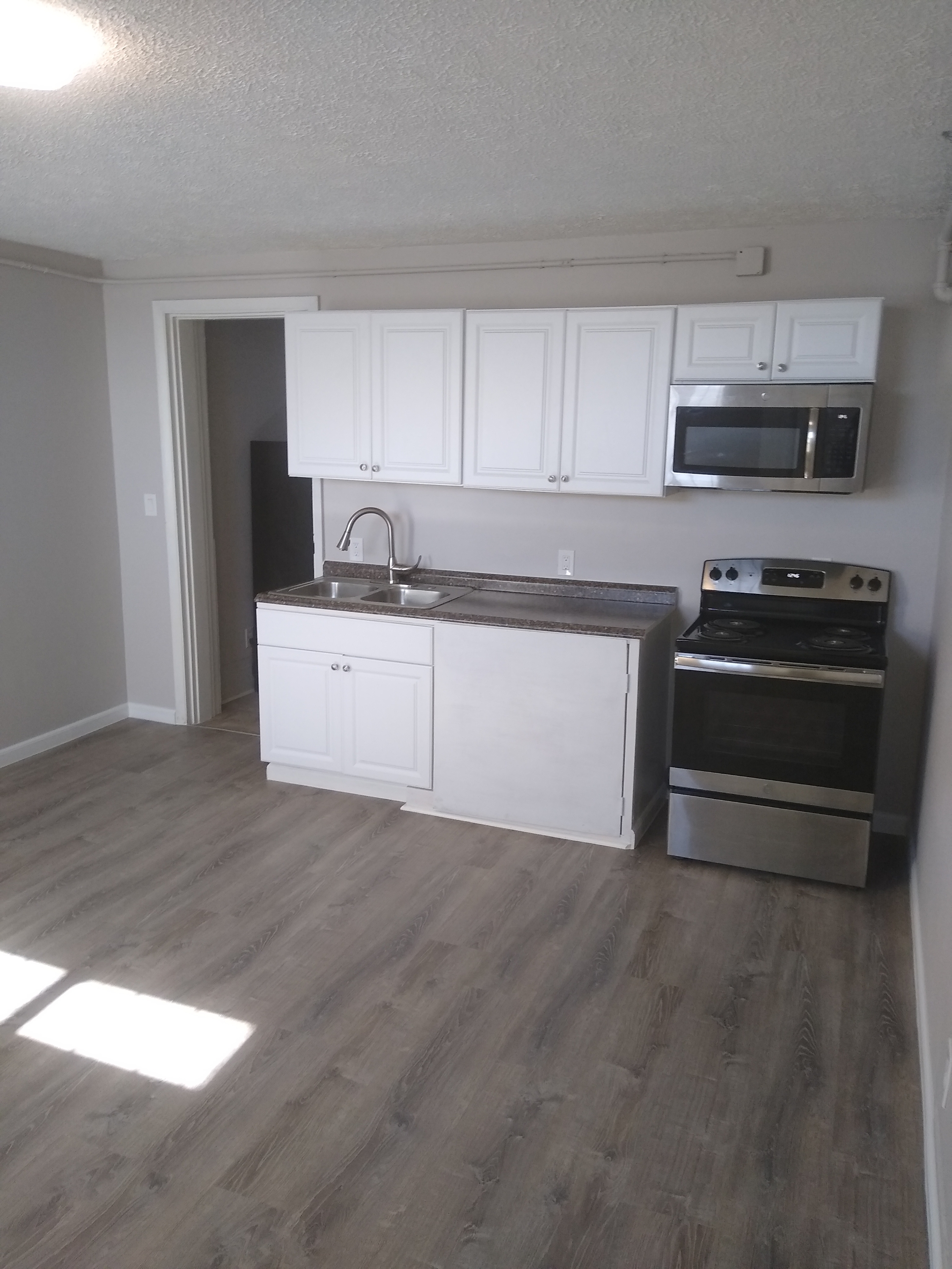 840 N. Fourth Avenue